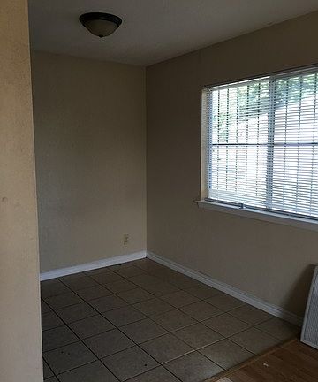 4th image of 7150 Glen Ter APT 4