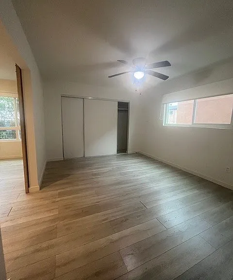 14153 Victory Blvd. — Photo 10