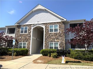 291 Gallery Dr #201, Spring Lake, NC 28390