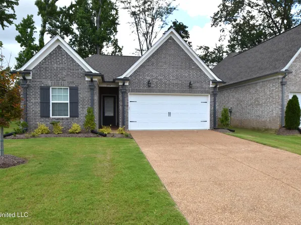 274 Flower Garden Dr, Southaven, MS 38671