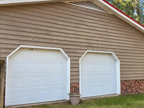 571 Green Path Rd, Godwin, NC 28344