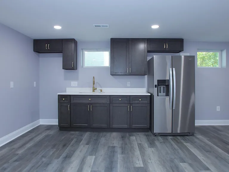 2608 Holly Dr — Photo 33