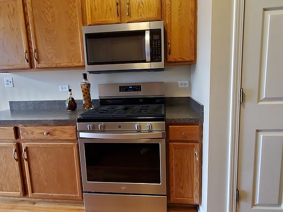 5th image of 7248 Bradford Ct