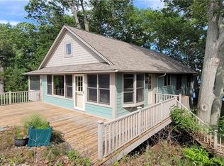 1 Wyanoke Is, Hammond, NY 13646