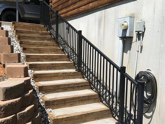 5th image of 599 River Hills Dr