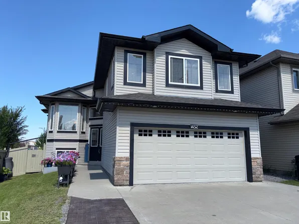 1452 36a Ave NW, Edmonton, AB T6T 0J2