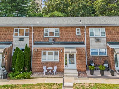 671 Pelham Road #D7, New Rochelle, NY, 10805