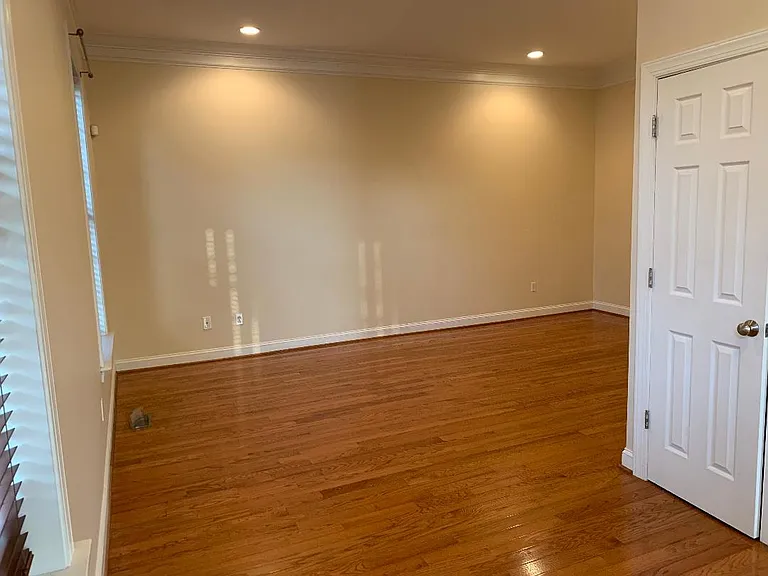 2449 Grays Ferry Ave — Photo 1
