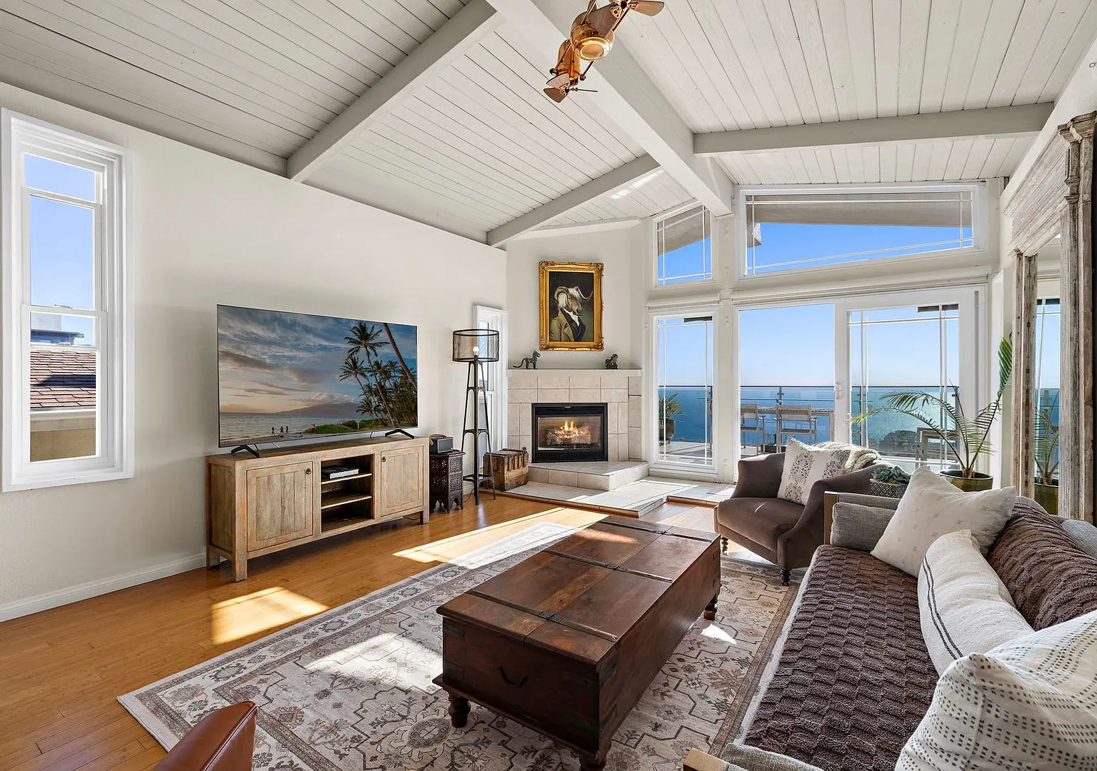 Ocean View Home in Arch Beach Heights — Photo 4