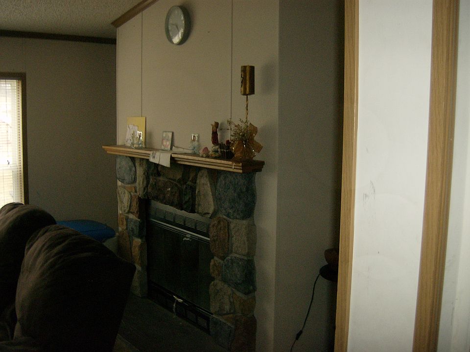 2nd image of 17127 Diane Dr