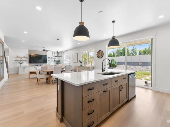 2172 Savoy Ct, Middleton, ID 83644