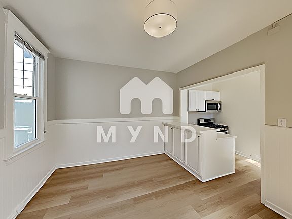 4th image of 30 Jasper Pl