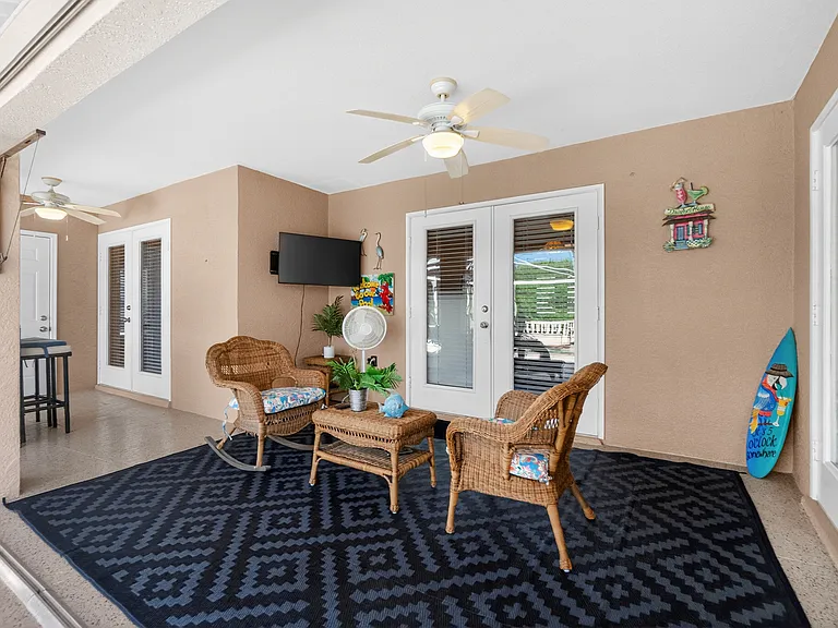 1112 Muscovie Ct — Photo 30