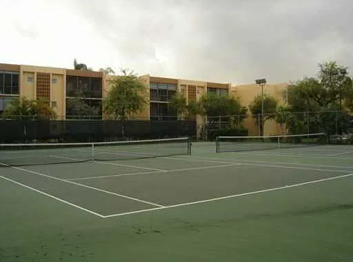 8401 SW 107th Ave — Photo 24