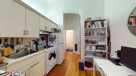 Rented by Bond New York