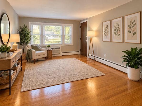 122 W Main St APT 11