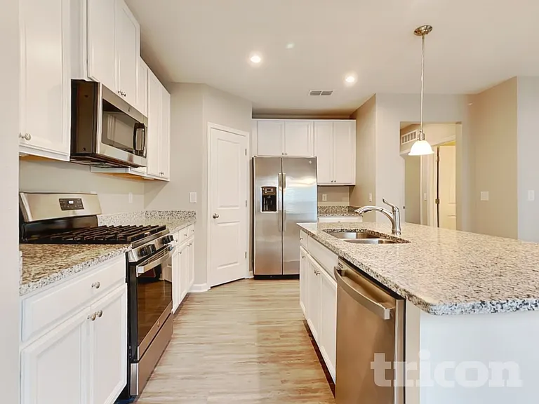1523 Scrub Jay Ct — Photo 6