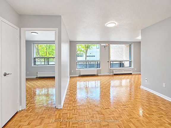 2nd image of 363 Lakeshore Rd E #207