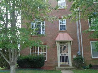 9811 Larson Pl, Waldorf, MD 20603