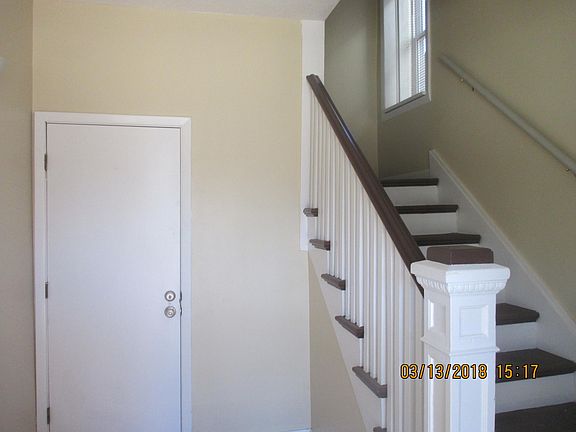Entry foyer stairway