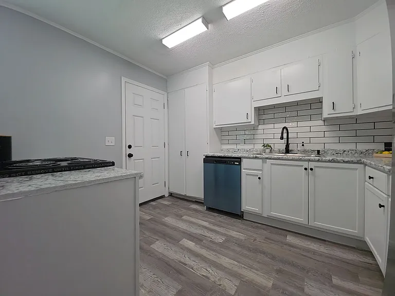 307 Mockingbird Rd SE #1 — Photo 7