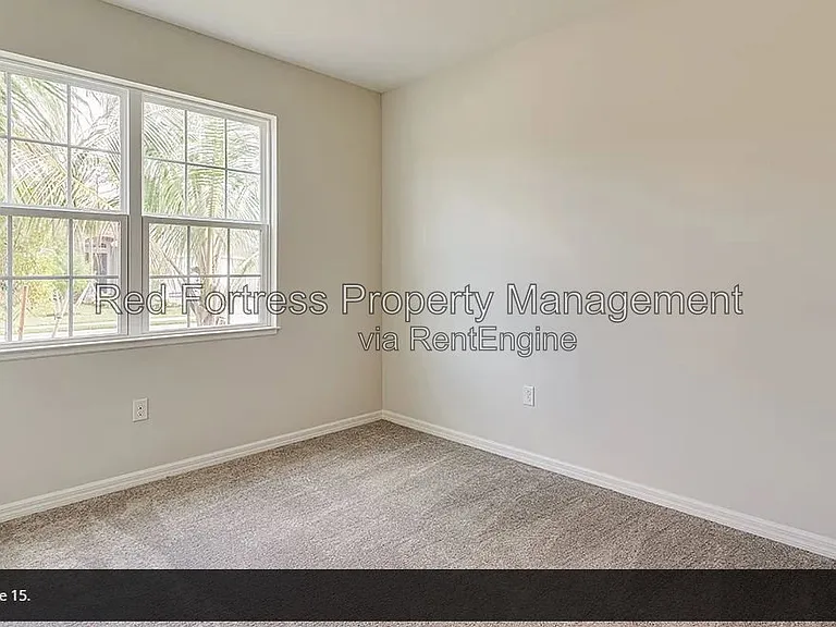 15240 Floresta Ln — Photo 10