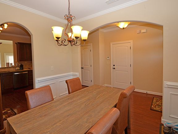 4th image of 6115 Sunny Brook Dr