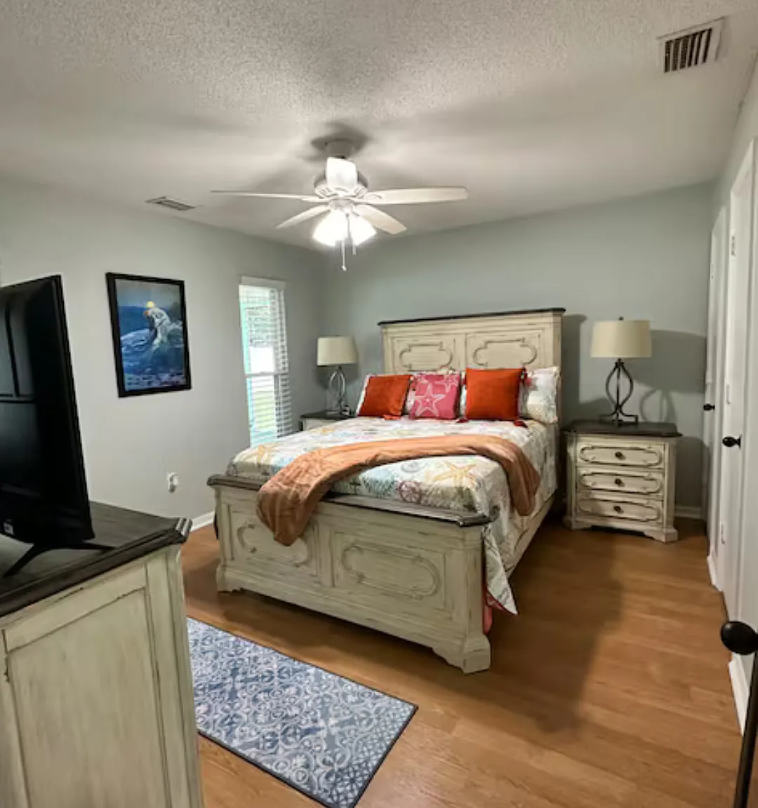 2 bed, 1200 sqft, $2,500 — Photo 3