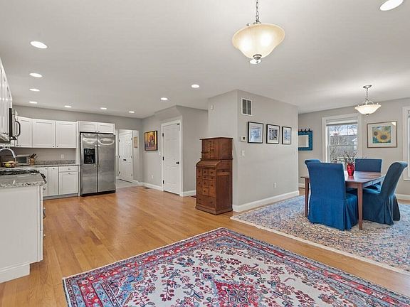 5th image of 5 Kathleen Dr