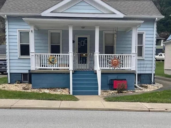 137 Roosevelt Avenue, Benwood, WV 26031