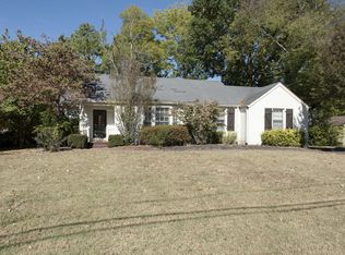 1126 Brookmeade Dr, Nashville, TN 37204