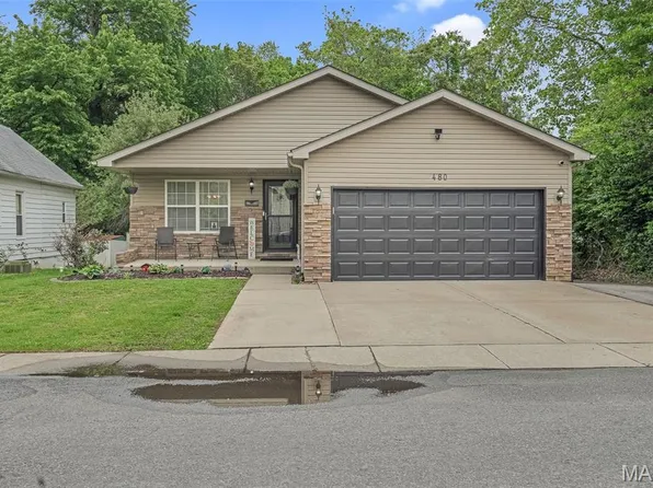 480 W Johnson St, Collinsville, IL 62234