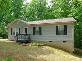 1124 15th St SW, Hickory, NC 28602