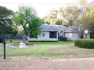 232 Olde Oak Dr, Georgetown, TX 78633