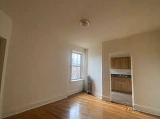 4014 67th St APT 3, Woodside, NY 11377
