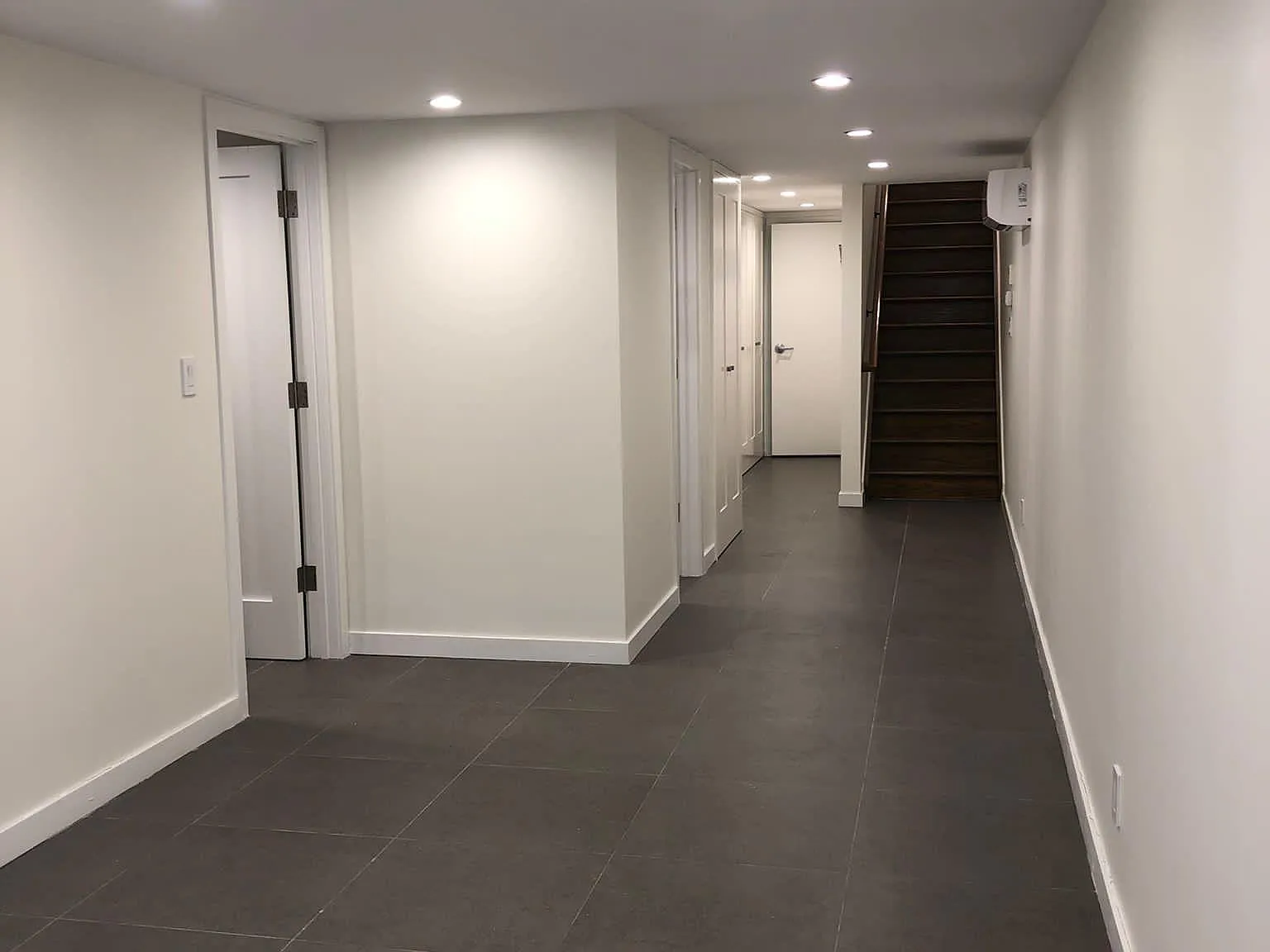 4684 Bedford Ave — Photo 4