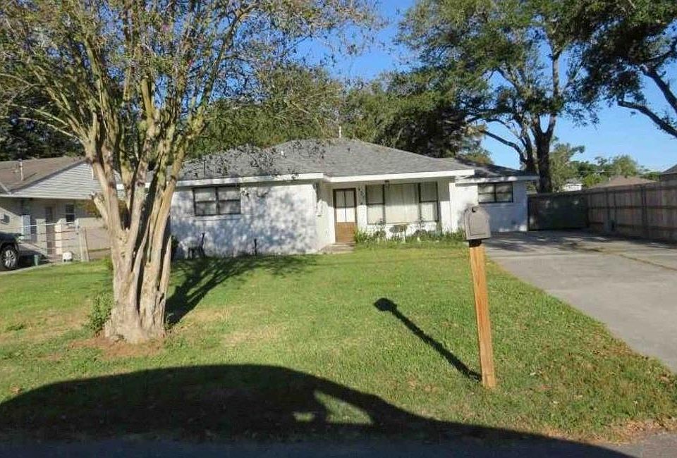 2nd image of 430 Bellview St