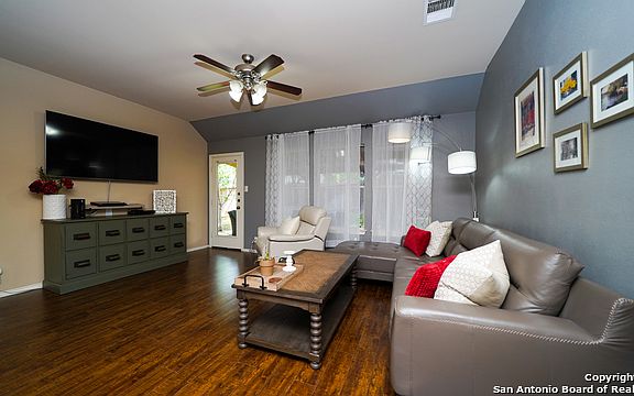 5th image of 8651 Sarasota Woods