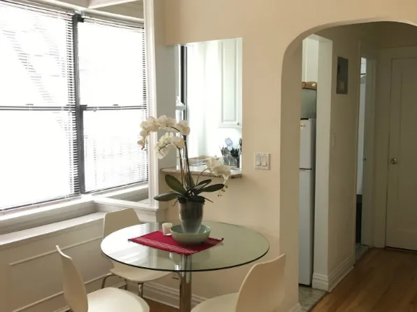 342 W 56th St APT 7B, New York, NY 10019