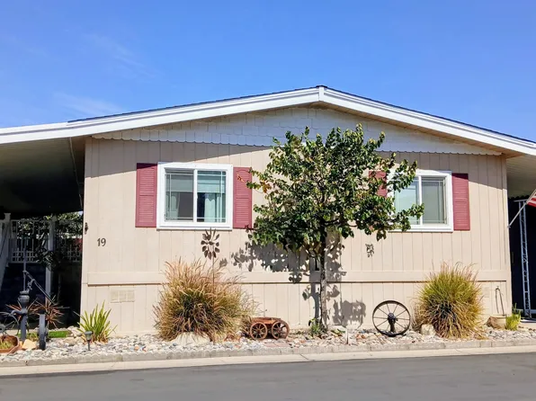 2459 N Oaks Street #19, Tulare, CA 93274