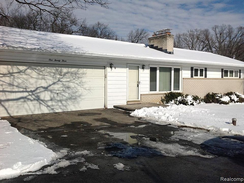 1st image of 123 Hi Hill Dr
