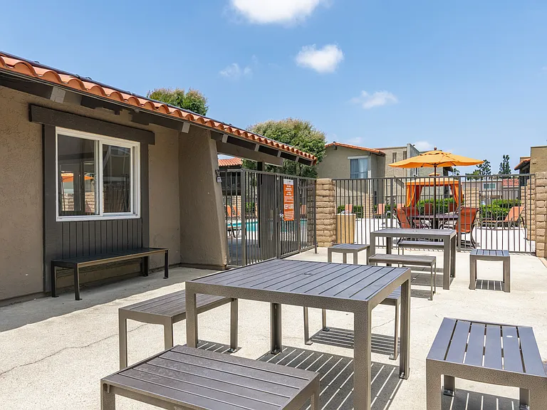 CASA GRANDE APARTMENT HOMES — Photo 39