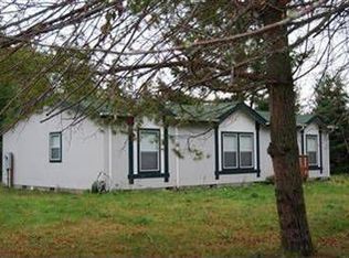 3334 S East Camano Dr, Camano Island, WA 98282