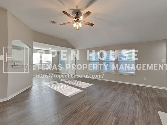 4th image of 10 Wimberly Way