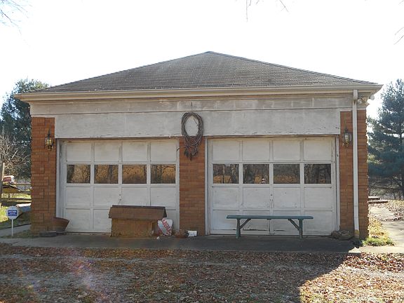 Side load 2-car garage