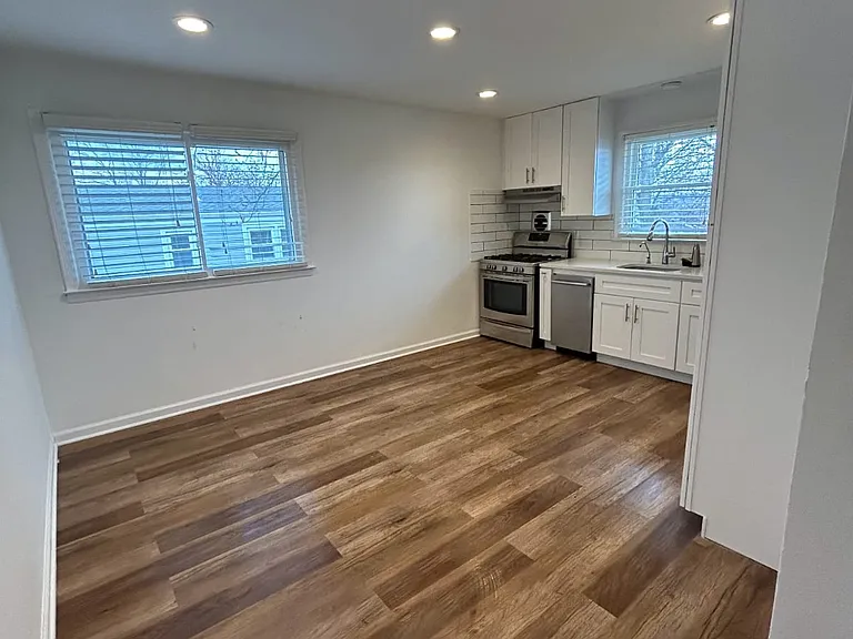 615 Chase Ave #2 — Photo 6