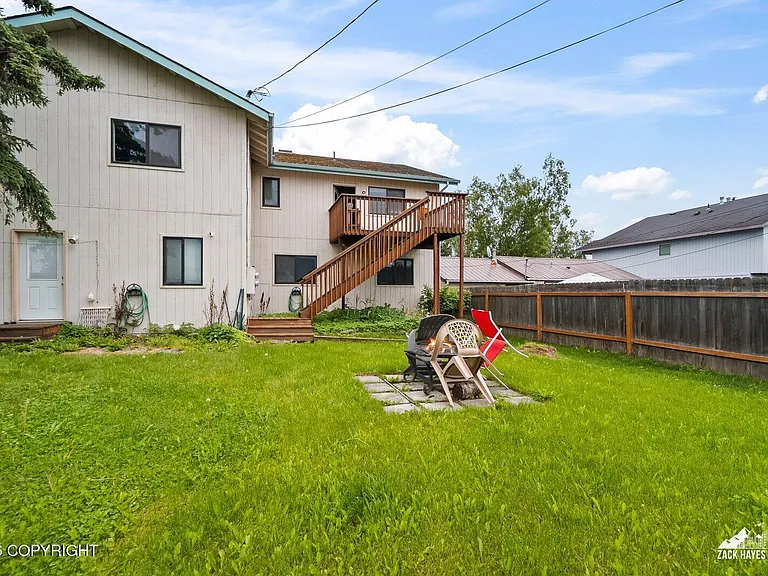 635 Pearl Dr — Photo 42