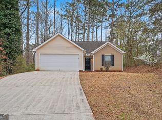 85 Homestead Pl, Rex, GA 30273
