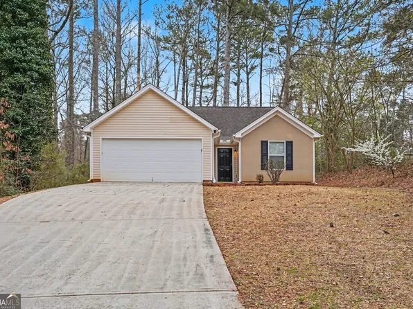 85 Homestead Pl, Rex, GA 30273