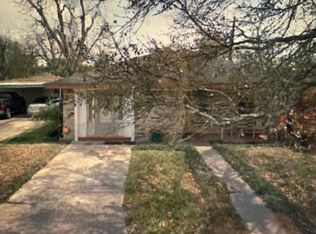 1006 6th St, Orange, TX 77630